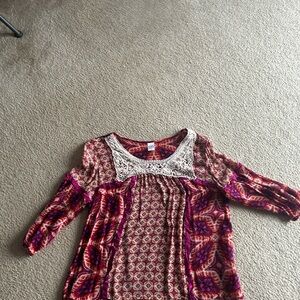 Multicolor Patterned Top